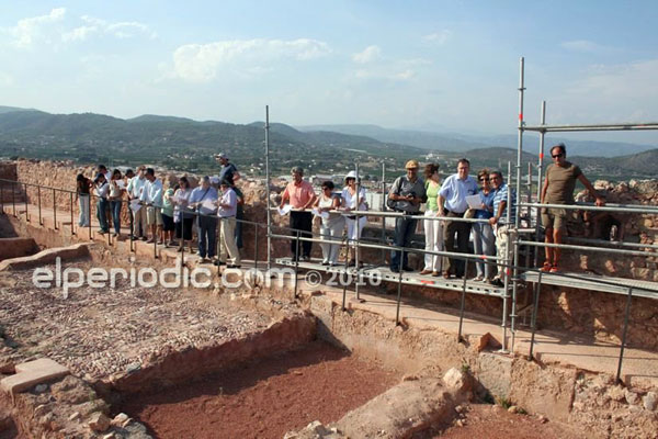 Visita intervención arqueológica en la alcazaba islámica de Onda. Foto: Elperiodic.com