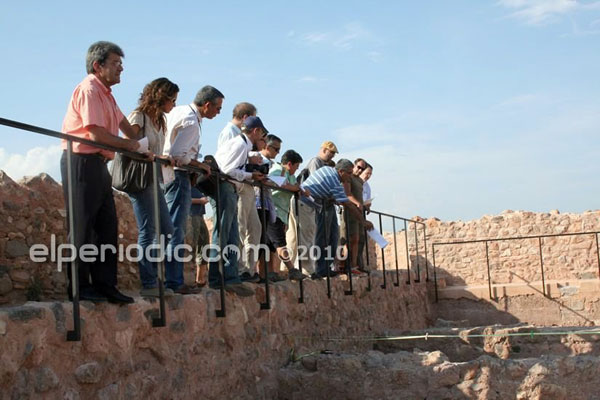 Visita intervención arqueológica en la alcazaba islámica de Onda. Foto: Elperiodic.com