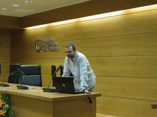 Presentación de www.laac.es en GrinUGR [Foto: Esteban Romero Frías]