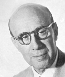 Luis Seco de Lucena Paredes (titular): 1943 – 1972