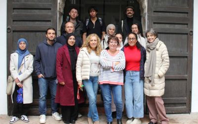 Visita educativa a la biblioteca de estudiantes de Grado en Estudios Árabes e Islámicos (Universidad de Granada)